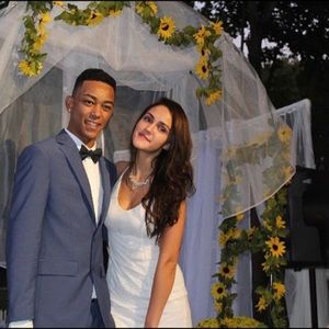 Lace wedding dress